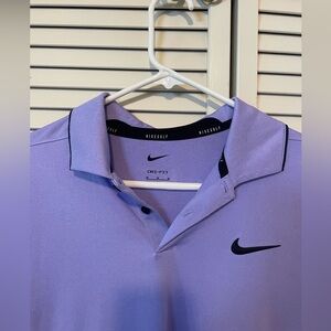 Men’s dry fit Nike golf polo